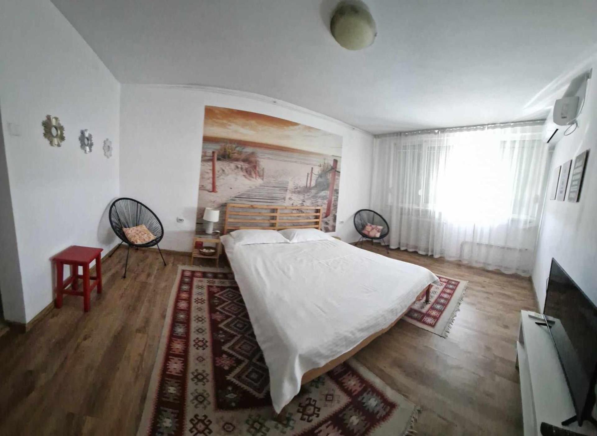 Studio Nefumatori Sunny Place, Self Check In Craiova Buitenkant foto